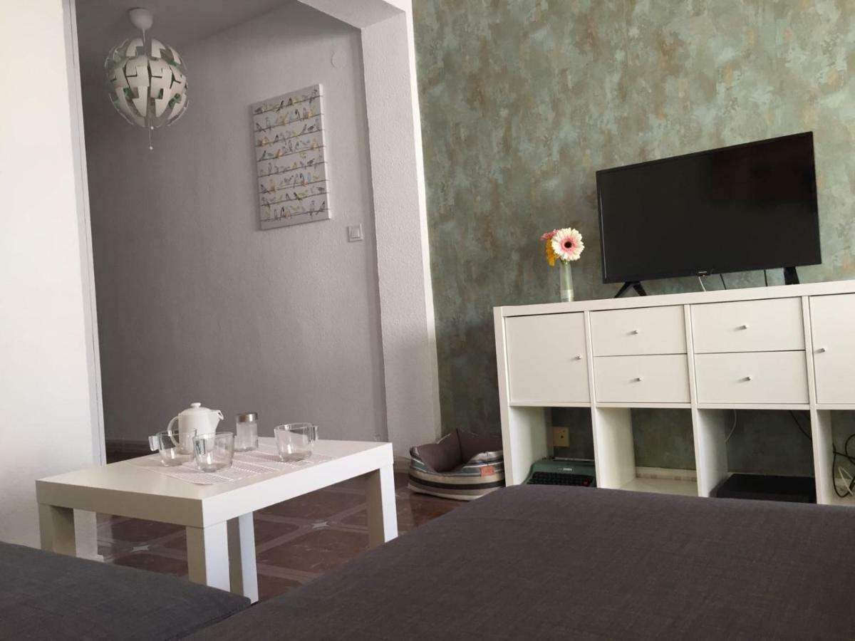 Apartamento Angelinma Daire Málaga Dış mekan fotoğraf